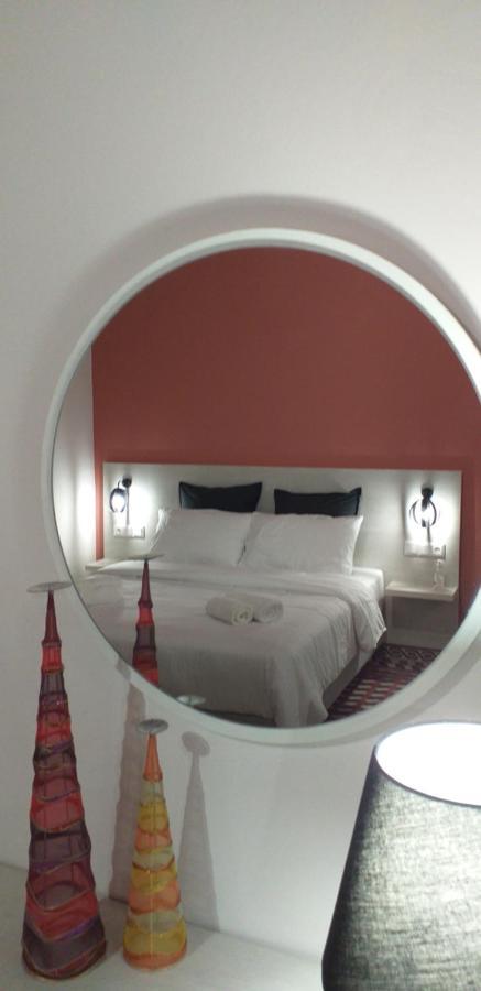 Elegant Apartment In The Heart Of Heraklion Exterior photo