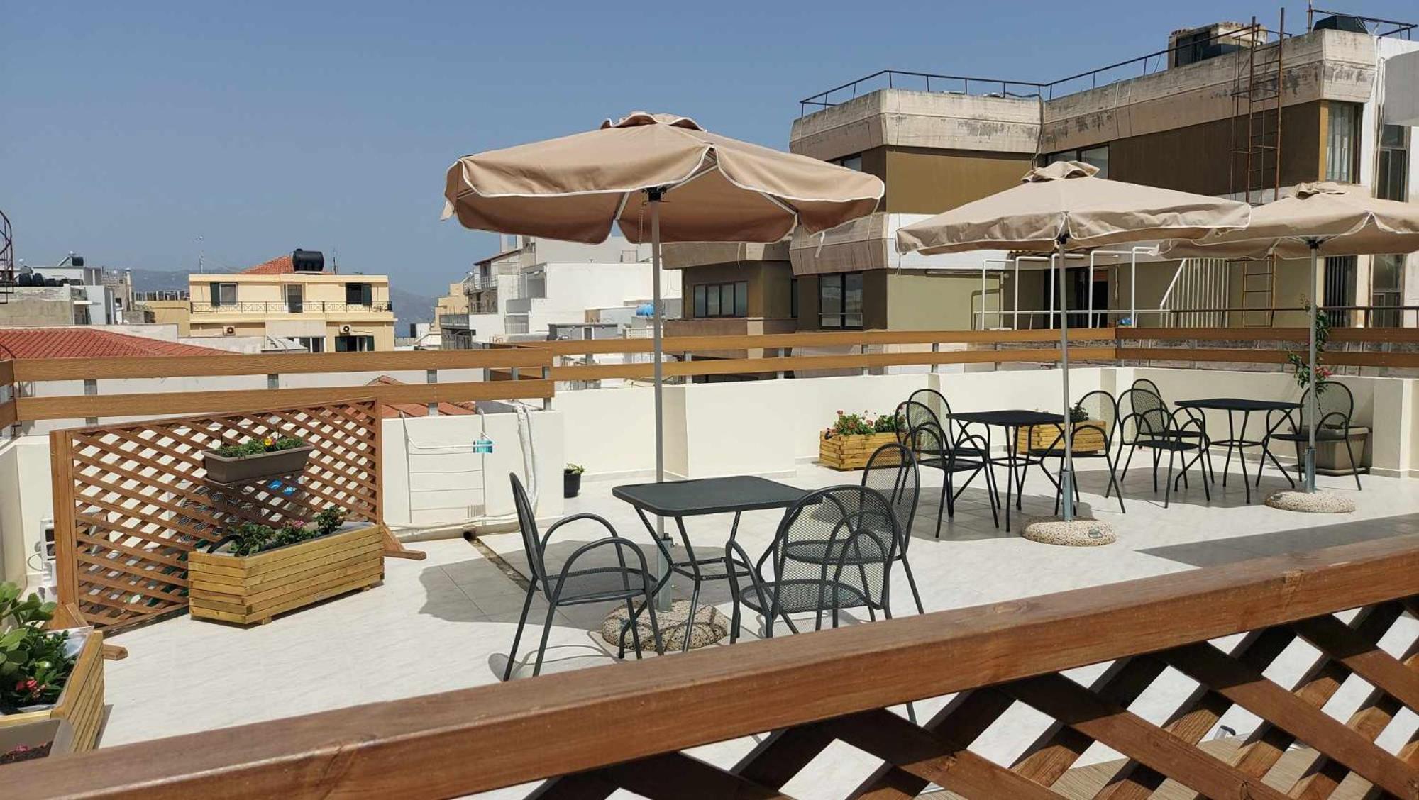 Elegant Apartment In The Heart Of Heraklion Exterior photo